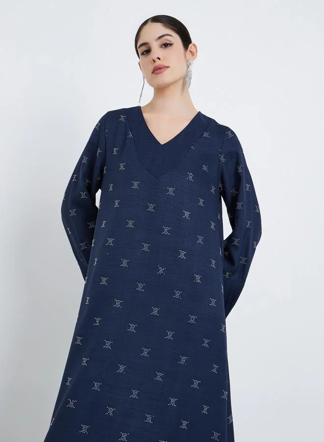 أميرة جلابية بحافة واسعة وطبعة فويل